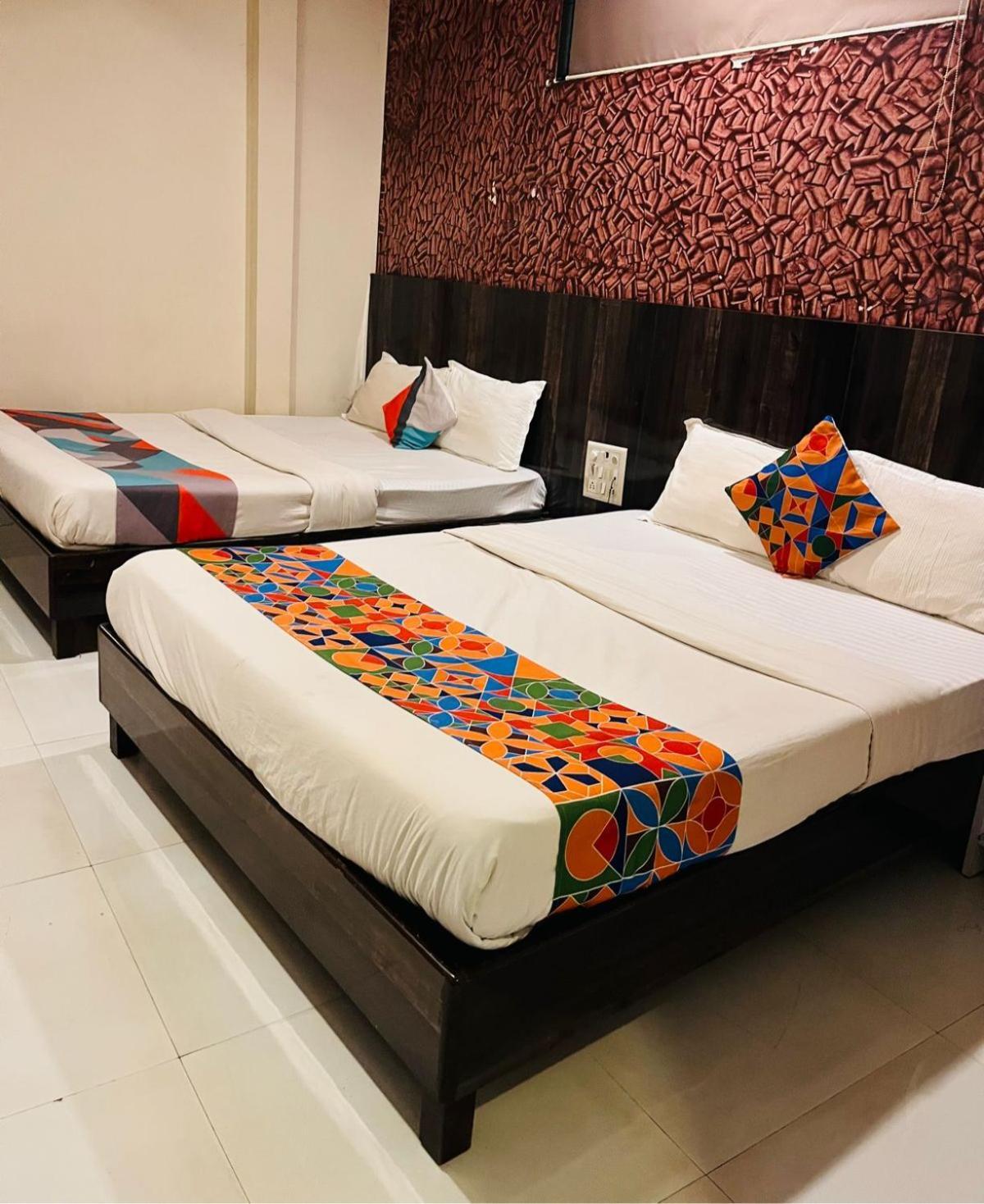 Hotel Garden Palace Mumbai Ngoại thất bức ảnh