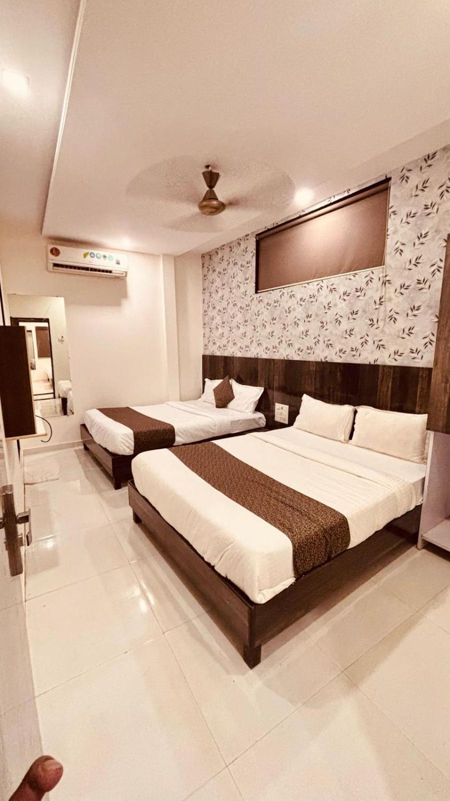 Hotel Garden Palace Mumbai Ngoại thất bức ảnh